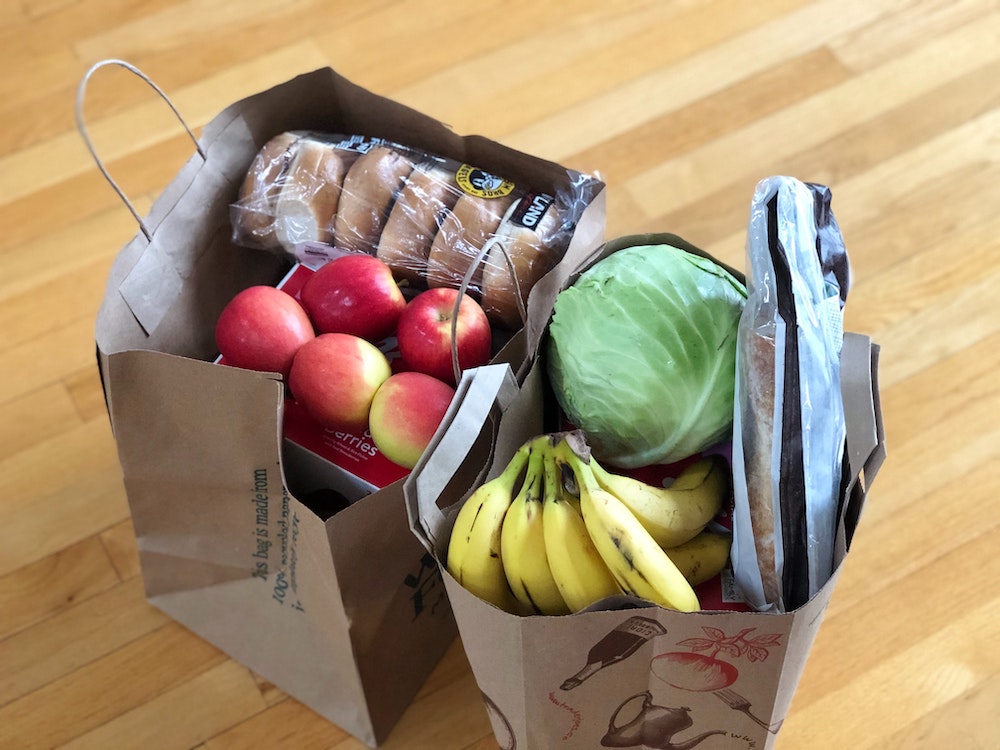 grocery delivery in bags 